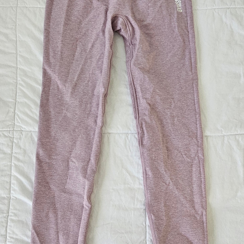 Gymshark 2 PIECE SET Crop Top And Leggings Lavender - Picture 11 of 13